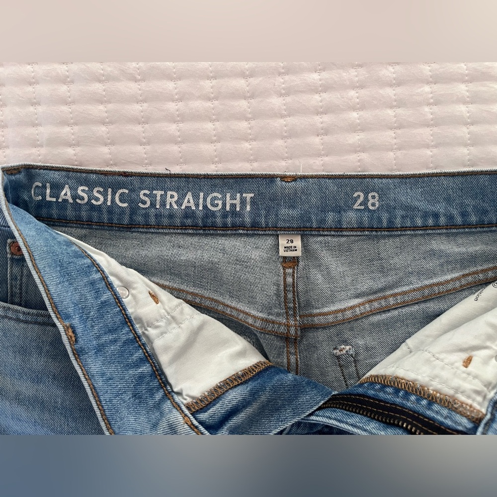 J.Crew Women’s Classic Straight High Rise Jeans - Size 28 - Picture 6 of 9